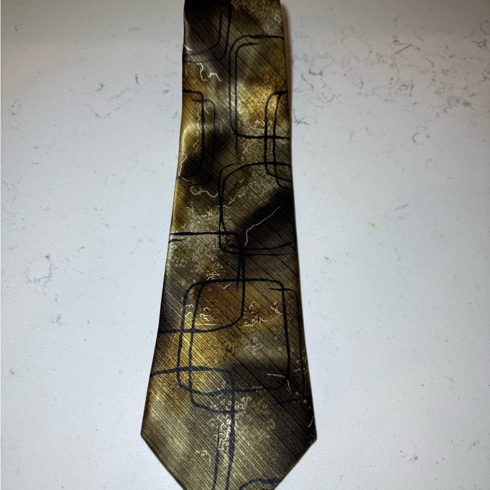 COVINGTON® Elegant Gold and Black Men's Tie